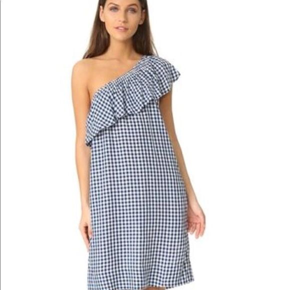 Velvet dress with pockets. - Picture 3 of 7